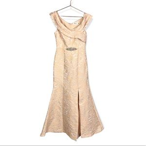 Eliza J. Jacquard Bateu Neckline Gown Dress Size 2